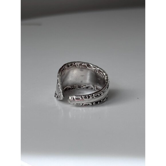 Handmade Antique Silver Plated Spoon Ring: Rogers Bros Savoy, Size 9.5 - Picture 4 of 7